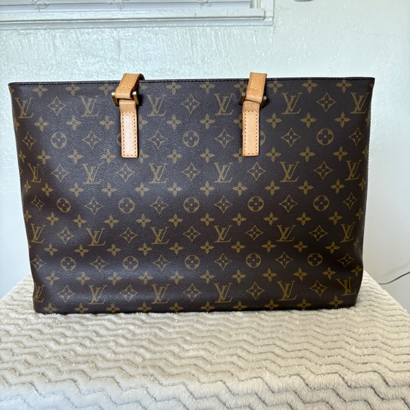 Louis Vuitton Monogram Totally MM Tote – Authentic, Great Condition, TH0091 - Picture 3 of 14